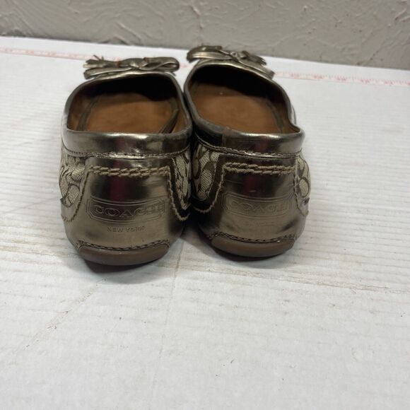 Coach Sophia Gold Metallic Canvas Tassel Bow Tie Ballet Flats Size 8.5 - Picture 3 of 6